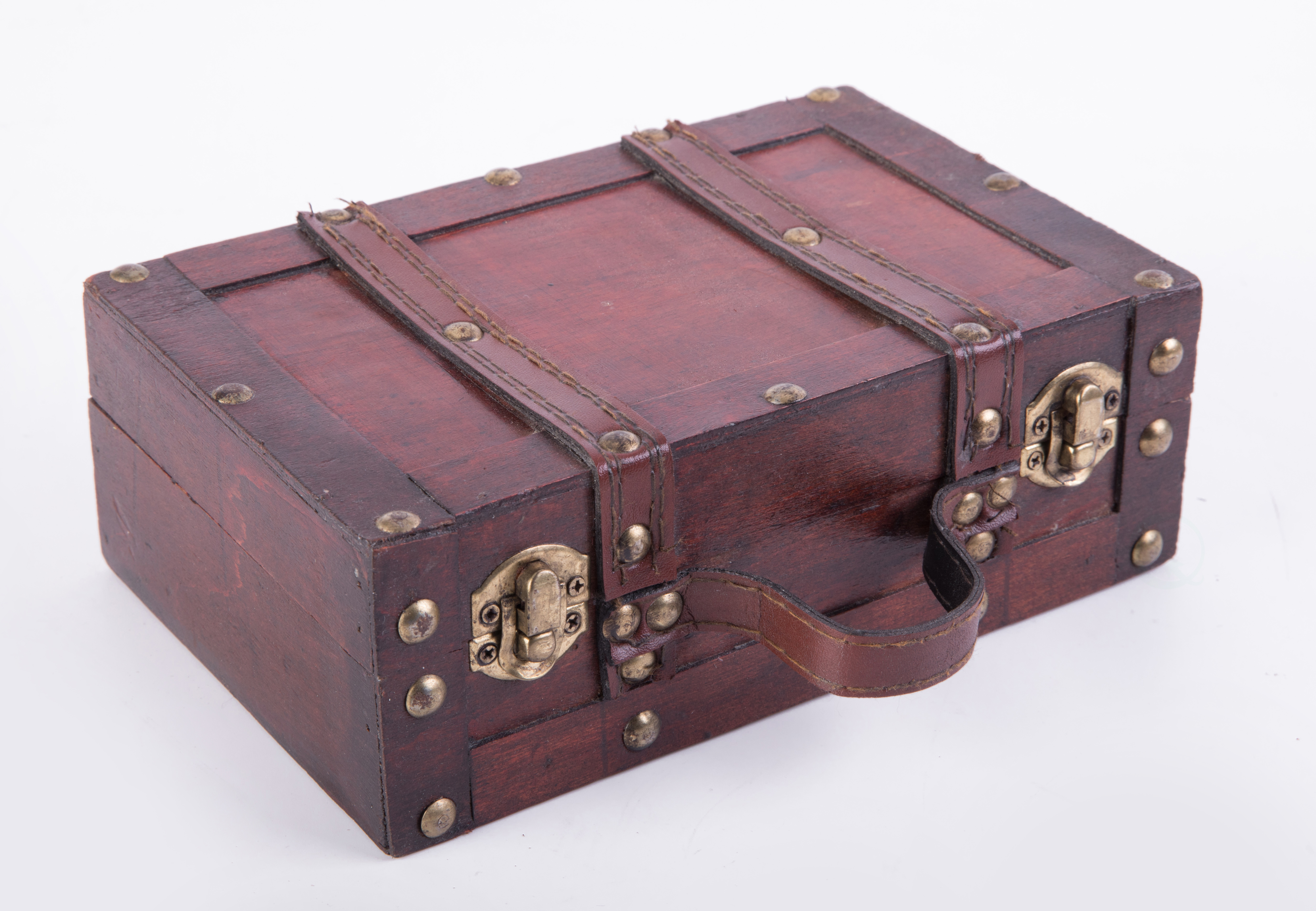 suitcase leather vintage